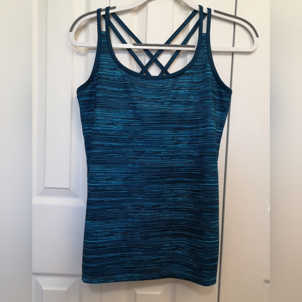 C9 Champion Duo Dry Size Large Blue Shelf Bra Women's Tank Top